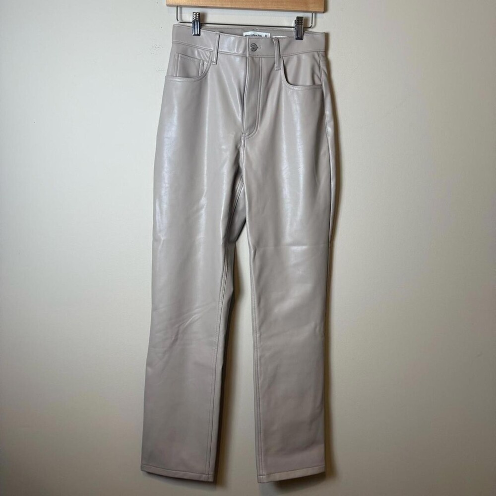 Abercrombie & Fitch Women's Black Trousers